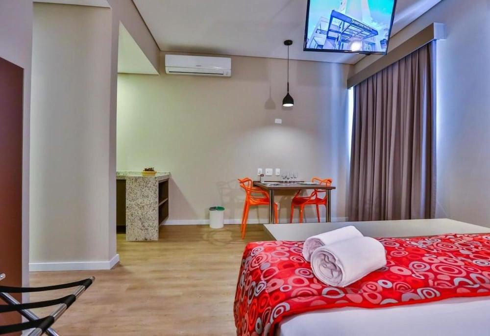 Summit Suites Hotel بينداموهانغابا المظهر الخارجي الصورة