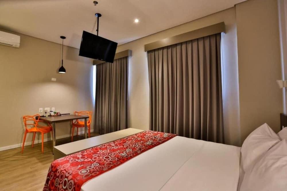 Summit Suites Hotel بينداموهانغابا المظهر الخارجي الصورة