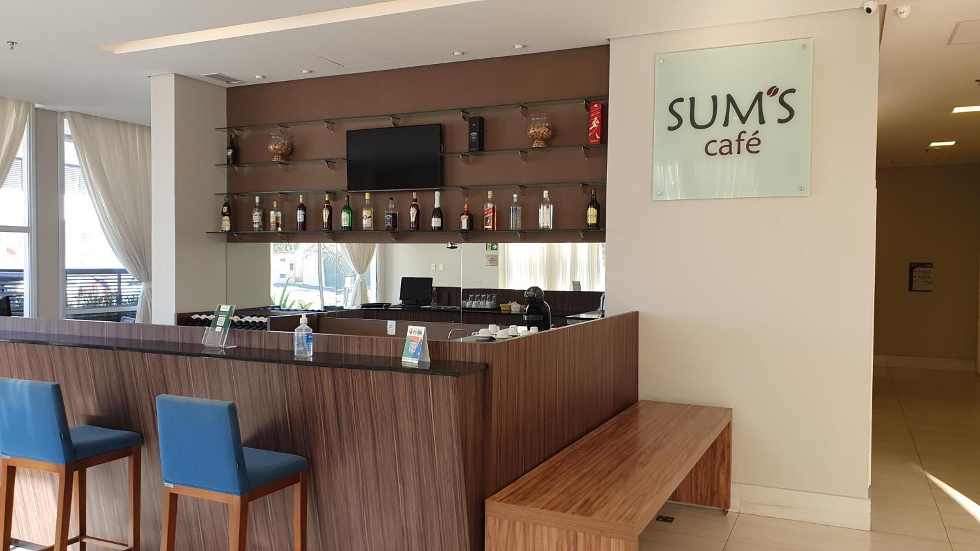 Summit Suites Hotel بينداموهانغابا المظهر الخارجي الصورة
