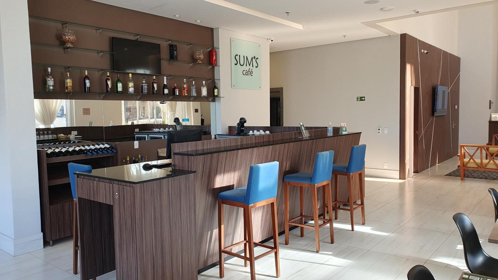 Summit Suites Hotel بينداموهانغابا المظهر الخارجي الصورة
