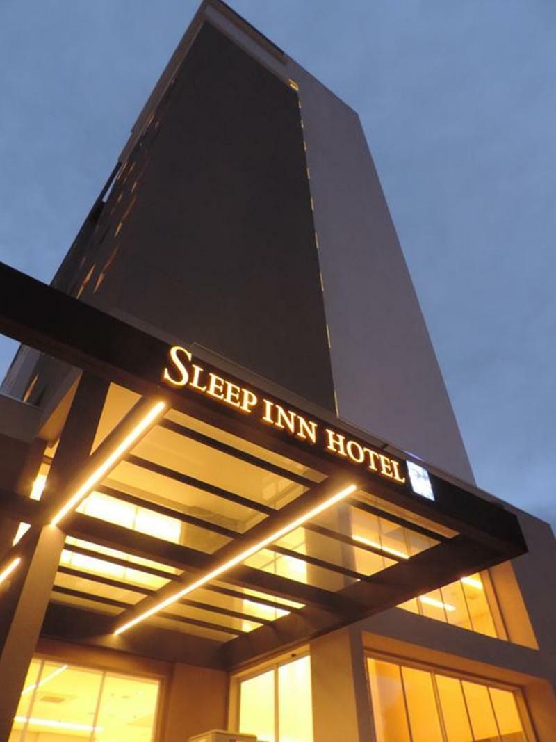 Summit Suites Hotel بينداموهانغابا المظهر الخارجي الصورة