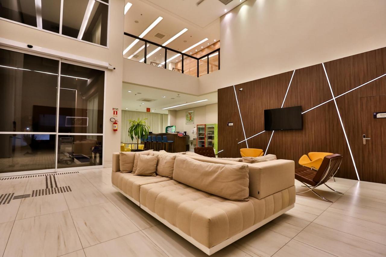 Summit Suites Hotel بينداموهانغابا المظهر الخارجي الصورة